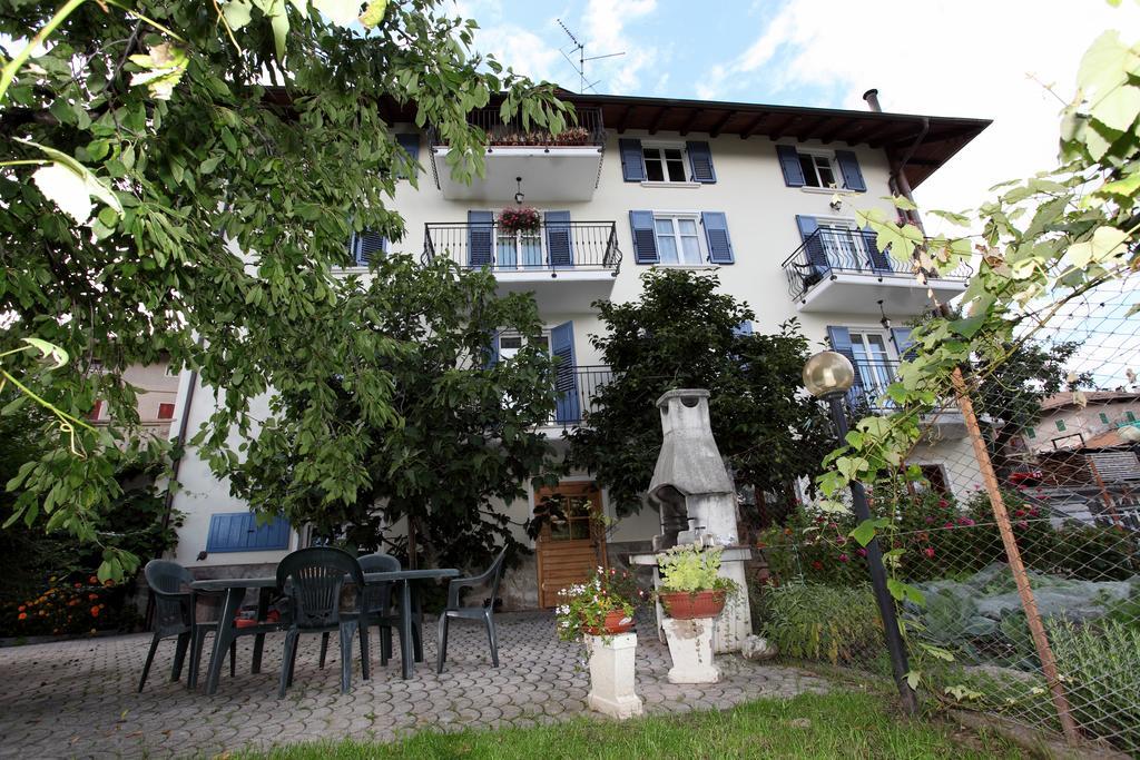 Agritur Al Canyon Villa Cloz Luaran gambar